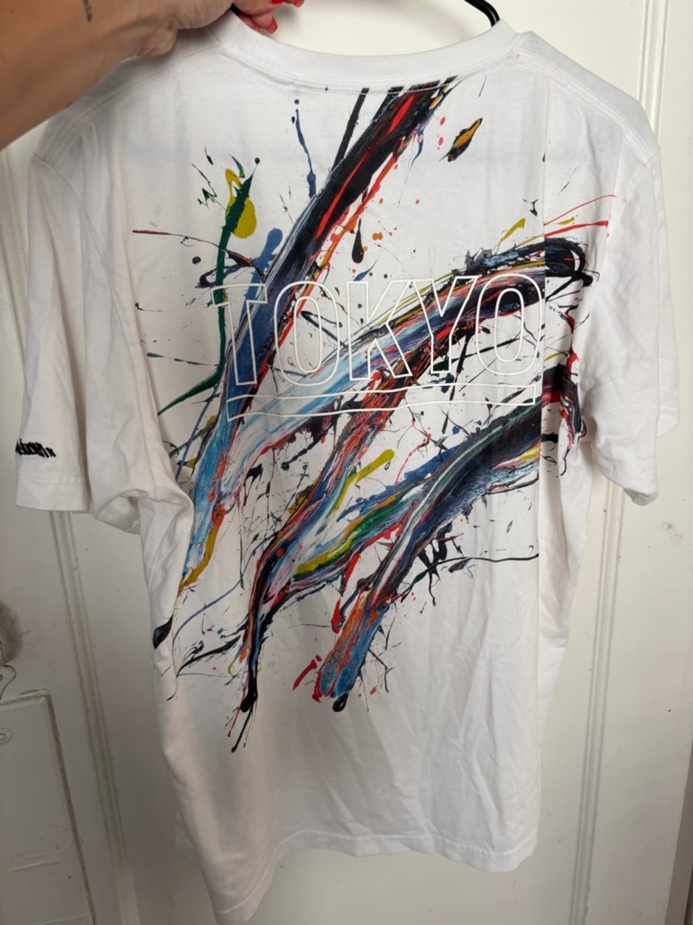 Uniqlo White TOKYO Graphic Short Sleeve T-Shirt
